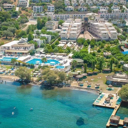 Golden Age Hotel 4*