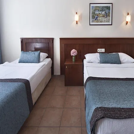 Golden Age Hotel 4*